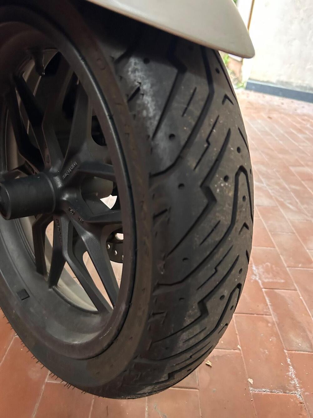 Honda Forza 300 Deluxe ABS (2018 - 20) (10)