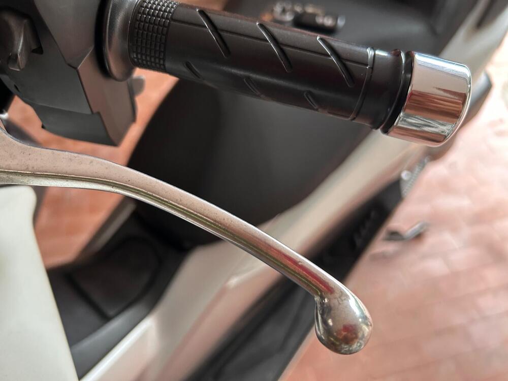 Honda Forza 300 Deluxe ABS (2018 - 20) (11)