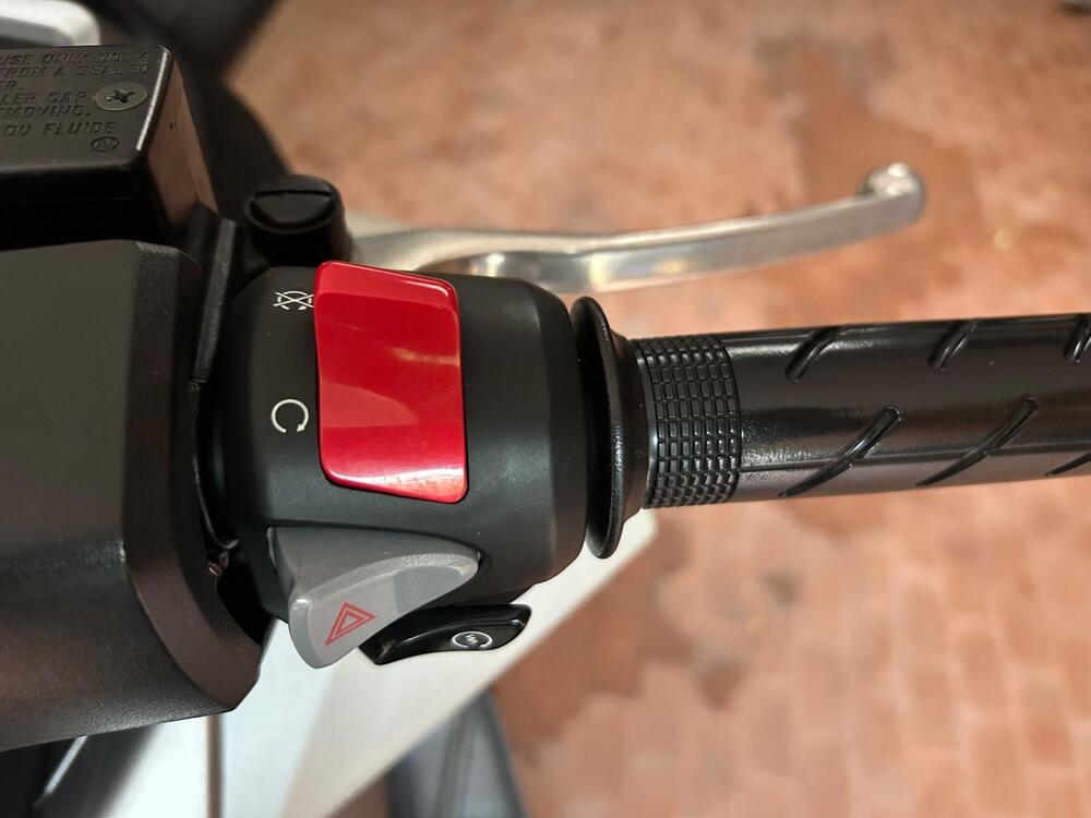 Honda Forza 300 Deluxe ABS (2018 - 20) (13)