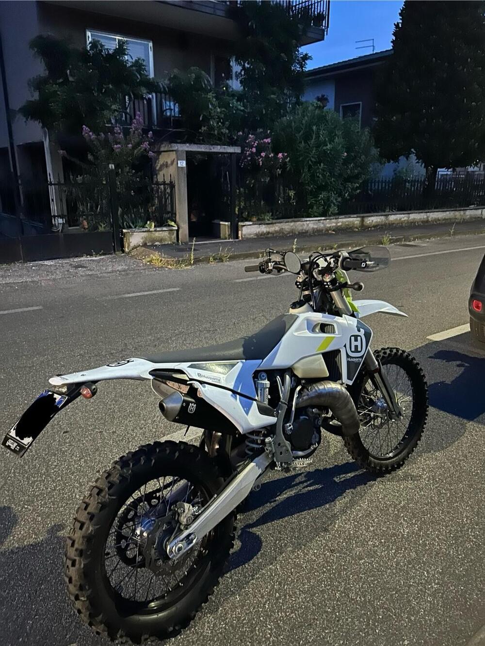 Husqvarna TE 150i (2023) (2)