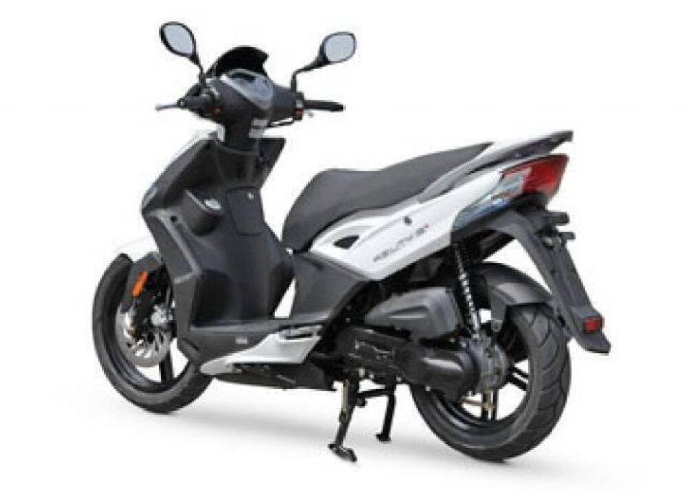 Kymco Agility 50 R16 + (2021 - 26) (2)