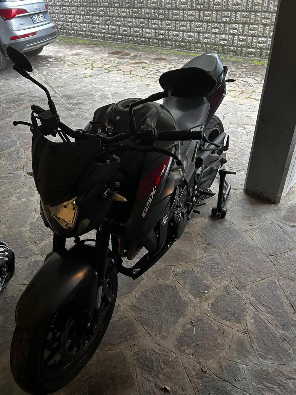 Suzuki GSX S 750 Yugen (2018 - 20) (4)