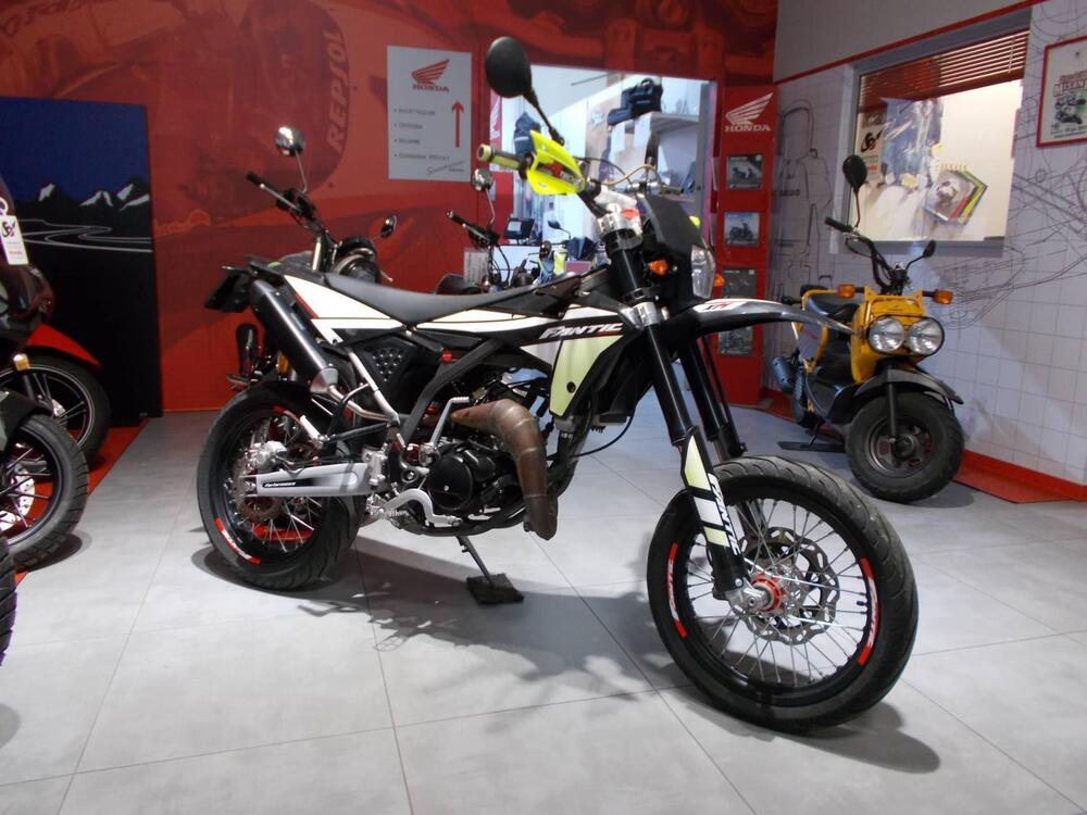 Fantic Motor XM 50 Motard Performance 2T (2021 - 22) (10)