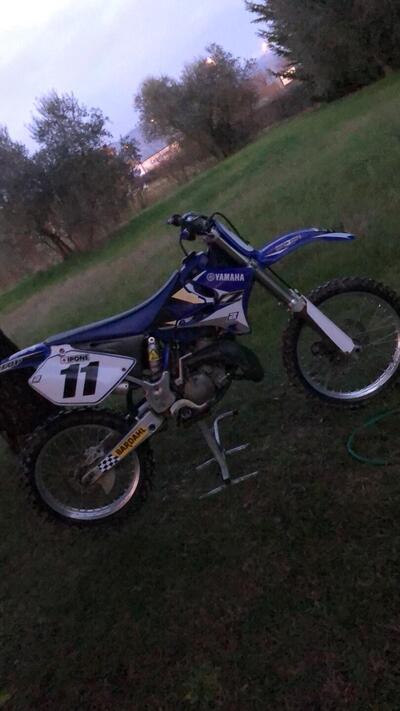 Yamaha YZ 125 (2004) usata