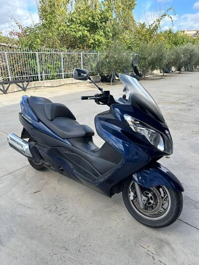 Suzuki Burgman AN 400 (2006 - 07) usata