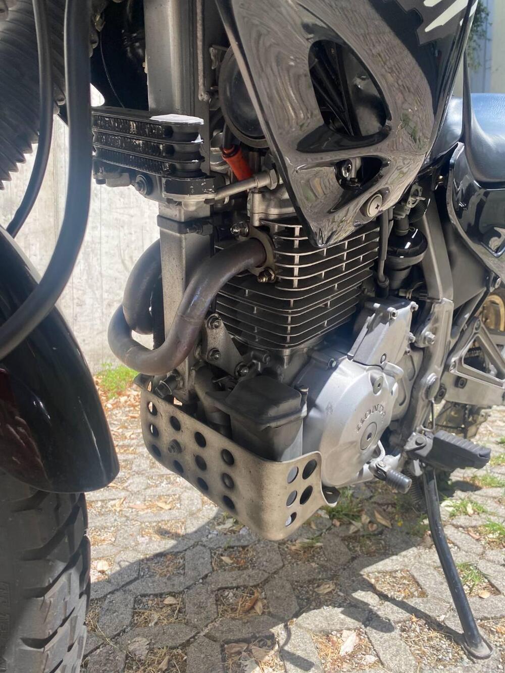 Honda NX 650 Dominator (1996 - 02) (6)