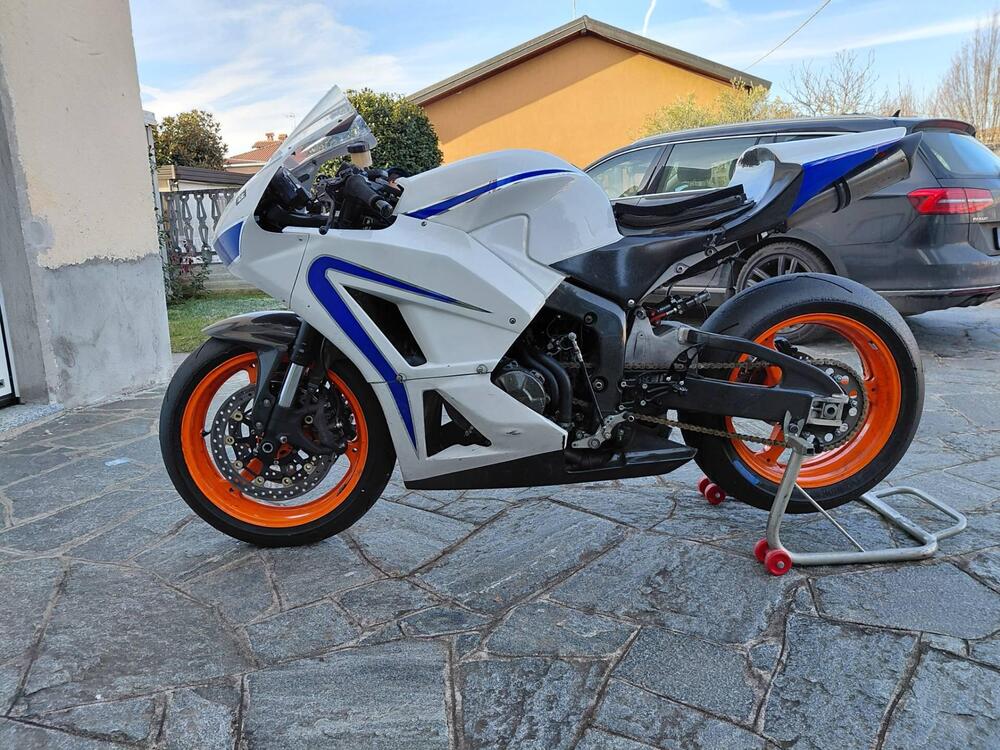 Honda CBR 600 RR (2009 - 12) (3)