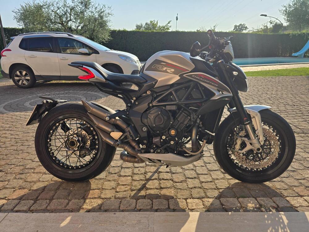 MV Agusta Dragster 800 RR SCS (2021 - 25)