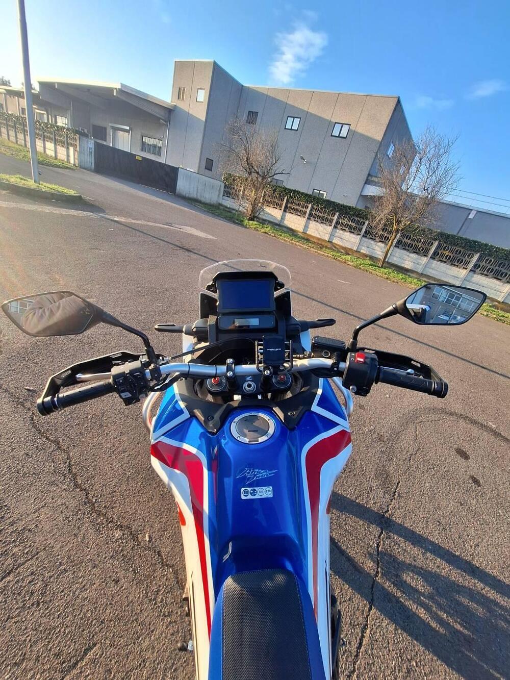 Honda Africa Twin CRF 1100L (2020 - 21) (2)