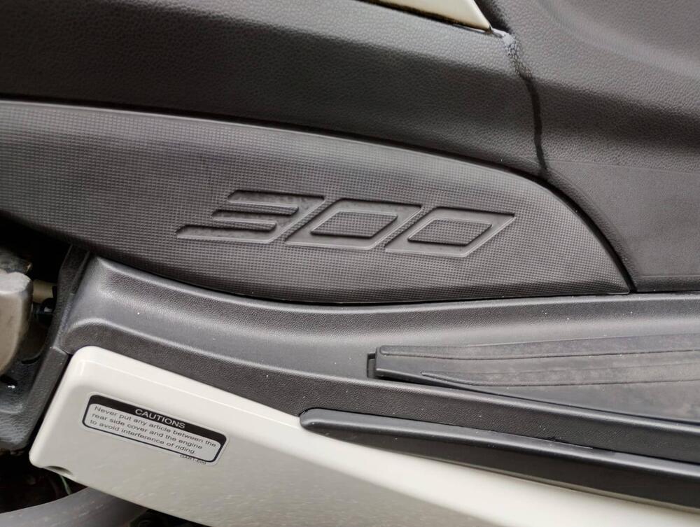 Kymco Agility 300i Noodoe (2020) (6)