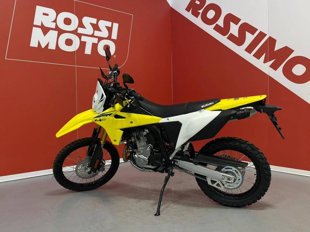 Suzuki DR-Z4S (2025 - 26) (8)