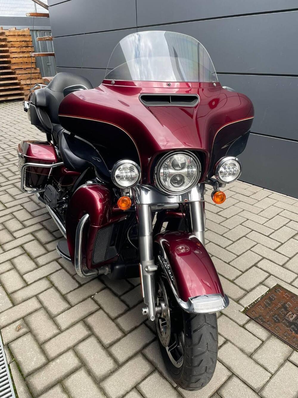 Harley-Davidson 1584 Electra Glide Ultra Classic (2008 - 13) - FLHTCU (3)