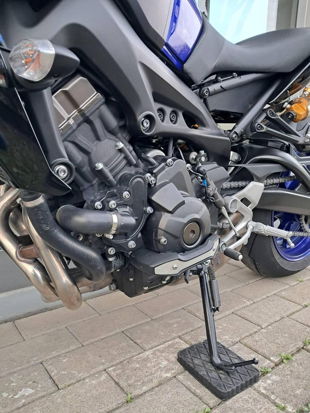 Yamaha MT-09 (2017 - 20) (3)