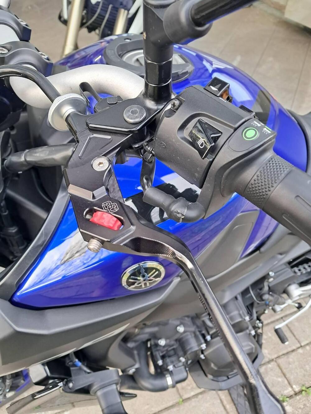 Yamaha MT-09 (2017 - 20) (9)