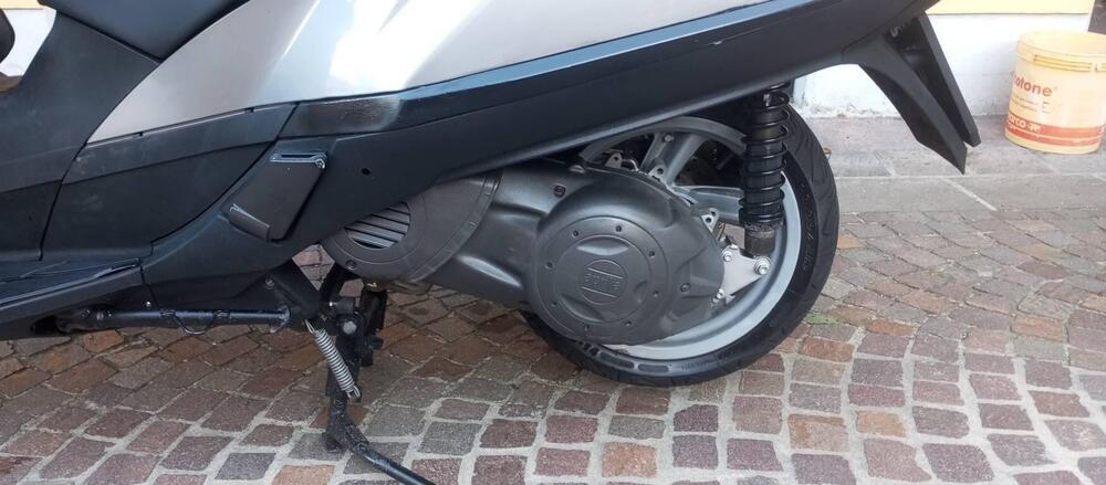 Aprilia Atlantic 500 (2003 - 04) (16)