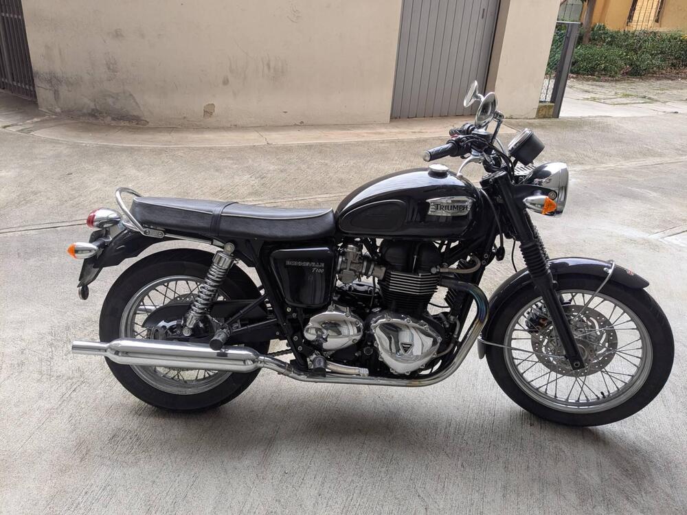 Triumph Bonneville T100 (2008 - 16) (4)