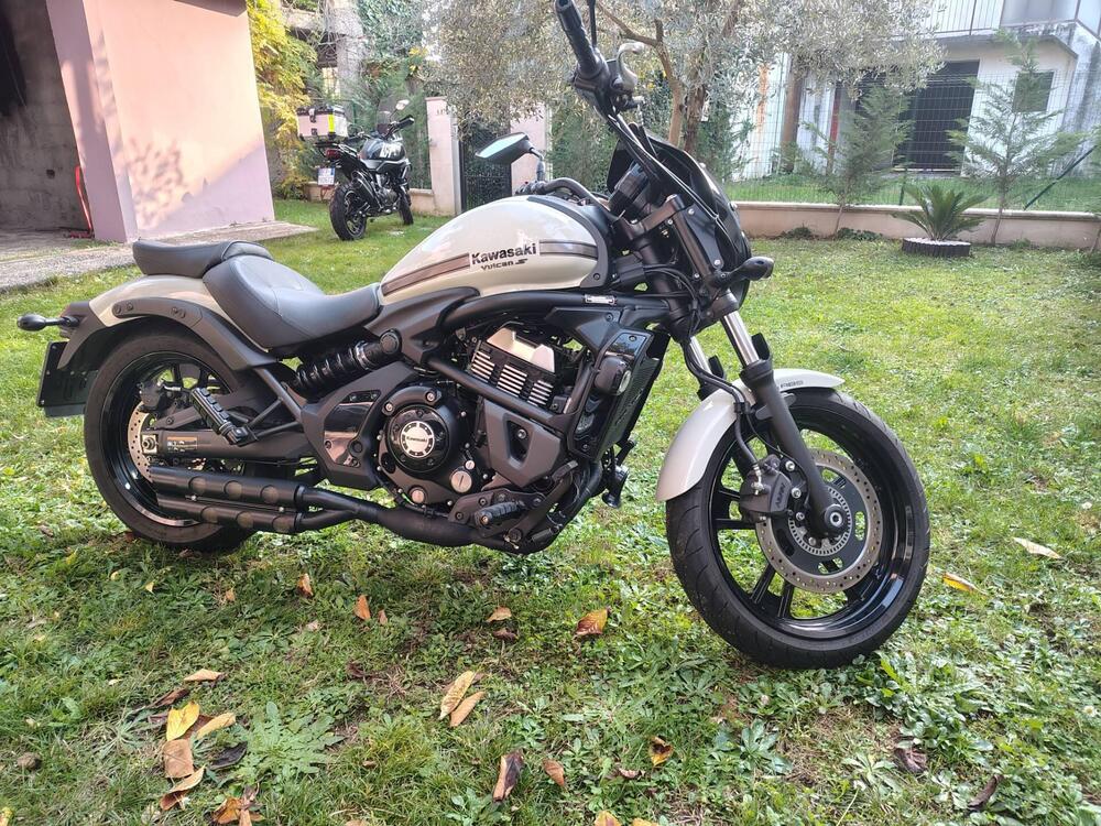 Kawasaki Vulcan S 650 SE ABS (2016) (17)
