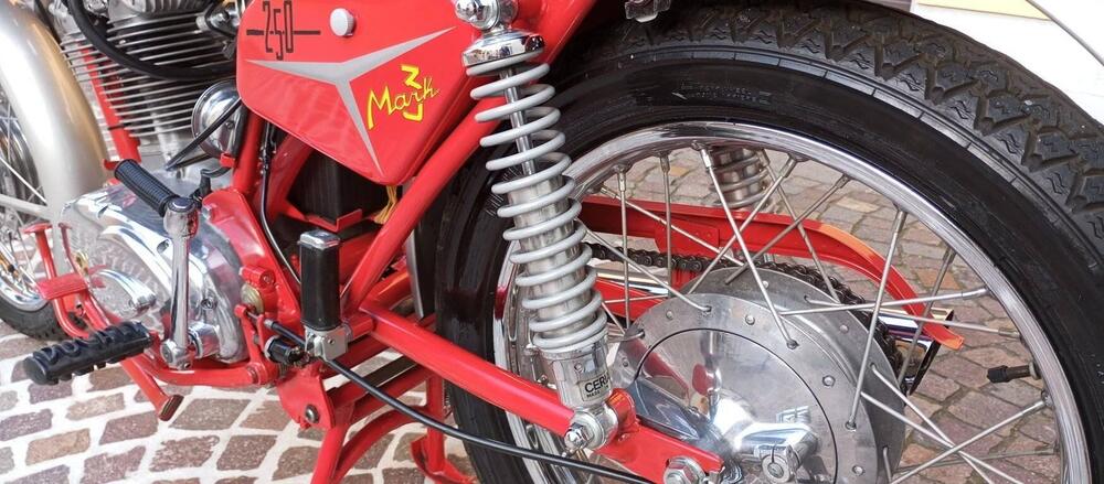 Ducati 250 MARK3 (16)