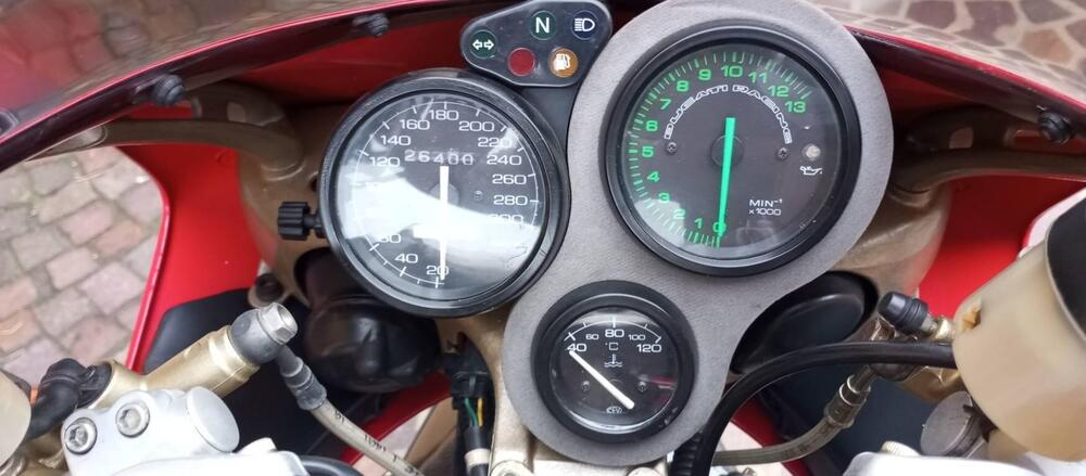 Ducati 996 SPS (12)