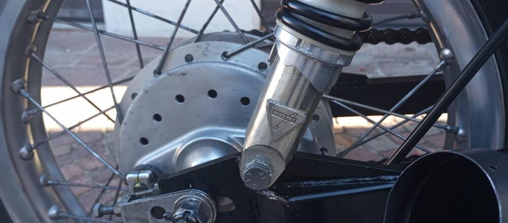 Honda CB 400 FOUR DERIVATE DI SERIE (17)