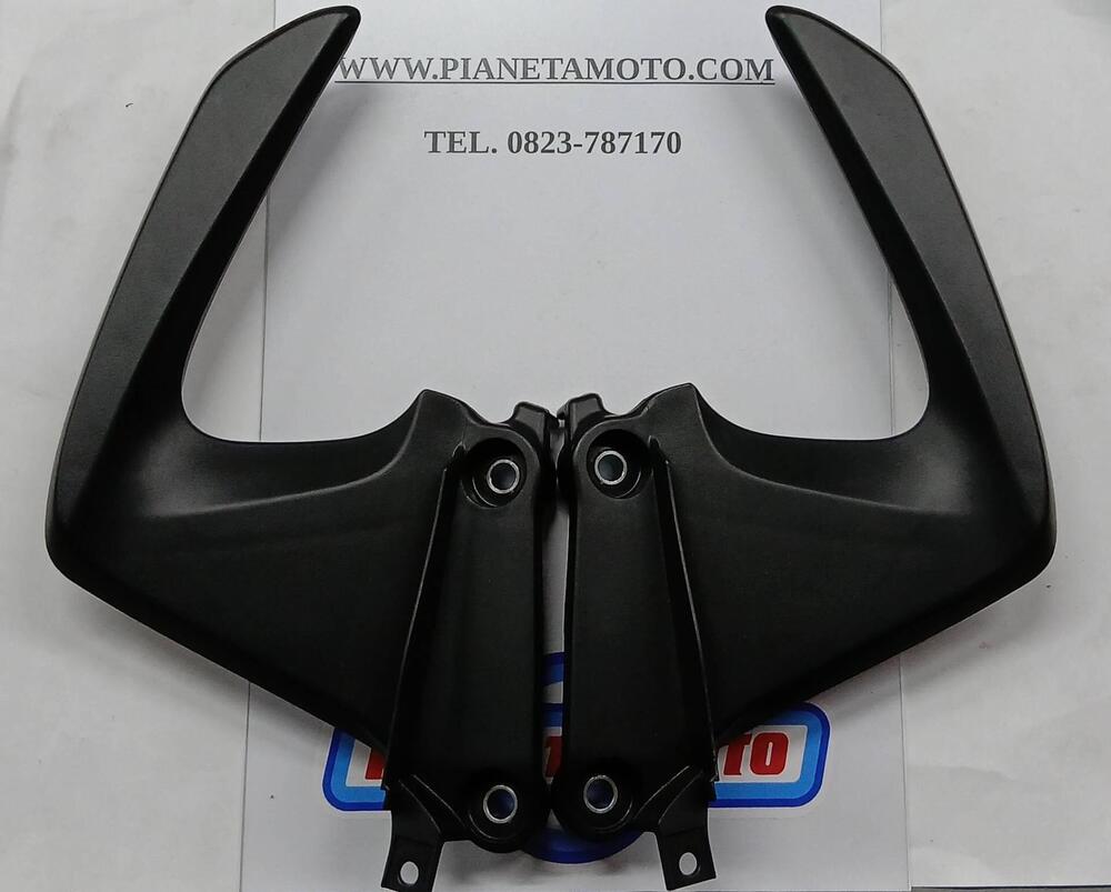 77330MGE000 77340MGE000 MANIGLIE POSTERIORI VFR 80 Honda