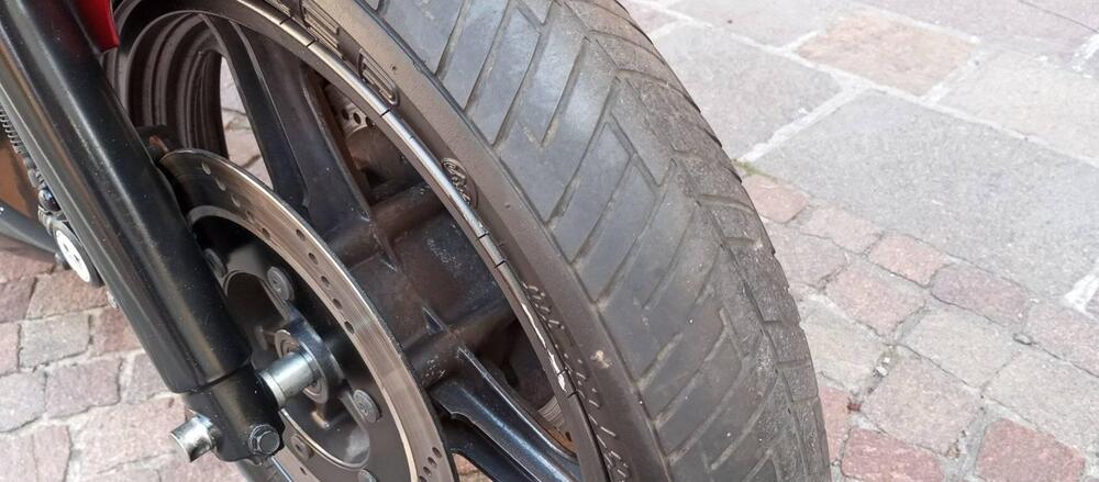 Kawasaki GPZ500S (7)