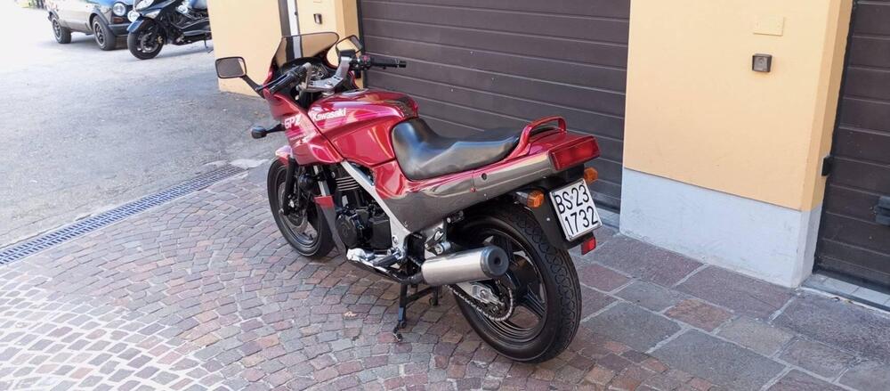 Kawasaki GPZ500S (17)