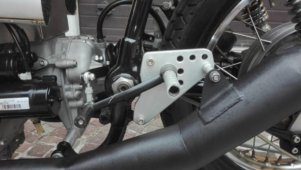 Moto Guzzi V7 COMPETIZIONE (8)