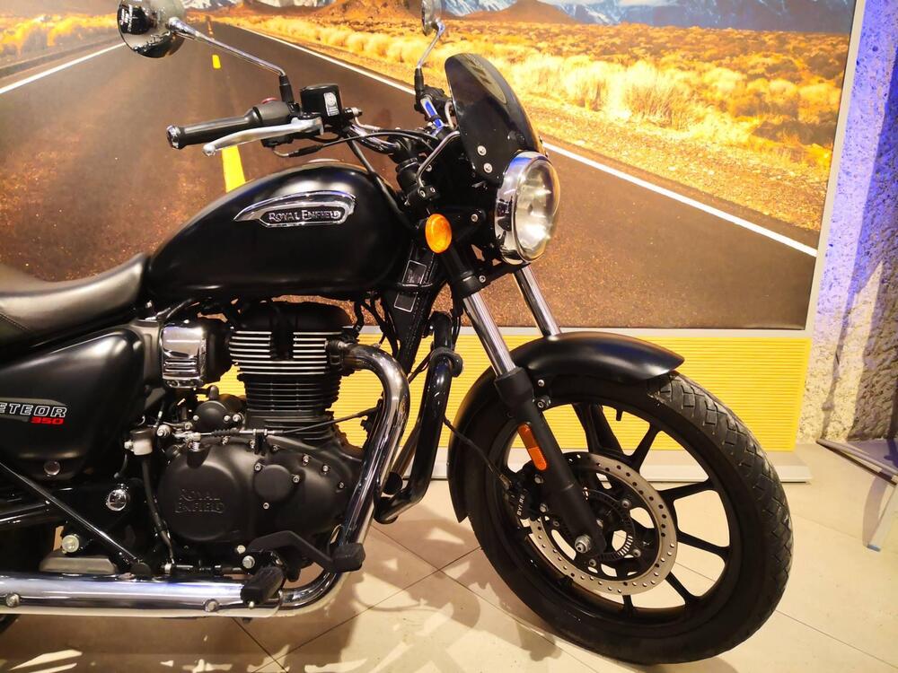 Royal Enfield Meteor 350 (2021 - 26) (3)