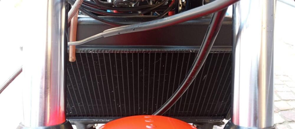 Yamaha TZ 750 A  (16)