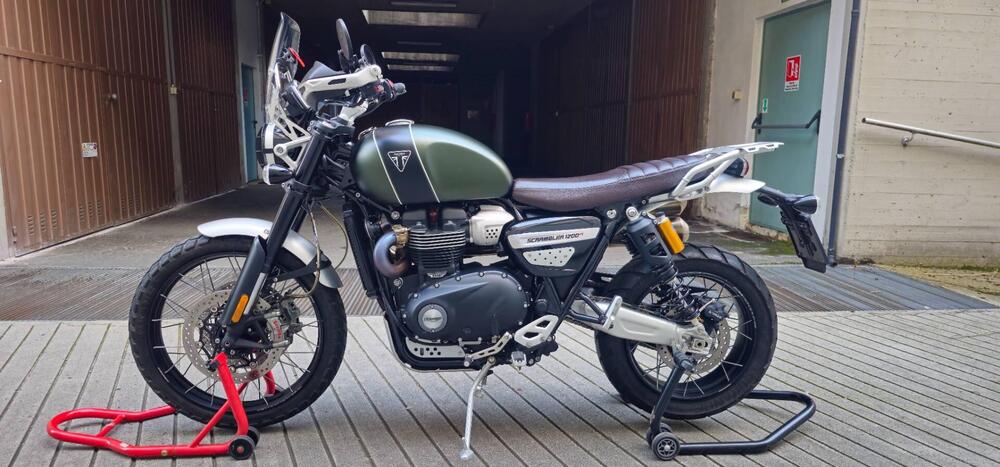 Triumph Scrambler 1200 XC (2021 - 23) (2)
