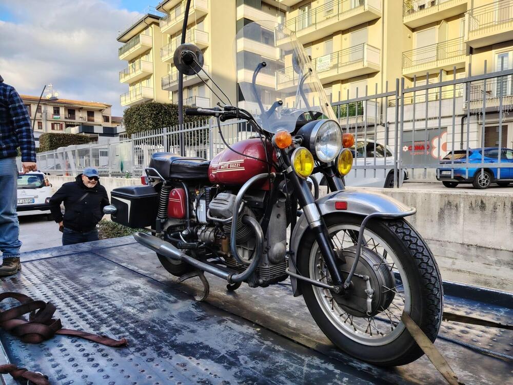 Moto Guzzi V7 GT850