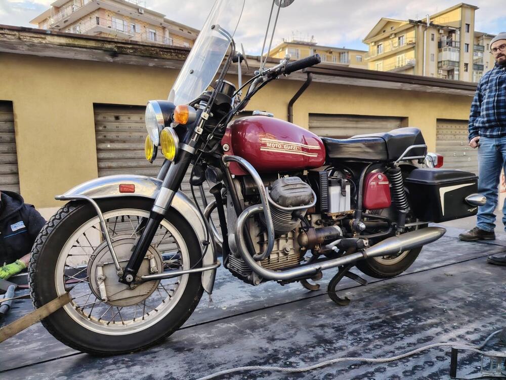 Moto Guzzi V7 GT850 (2)