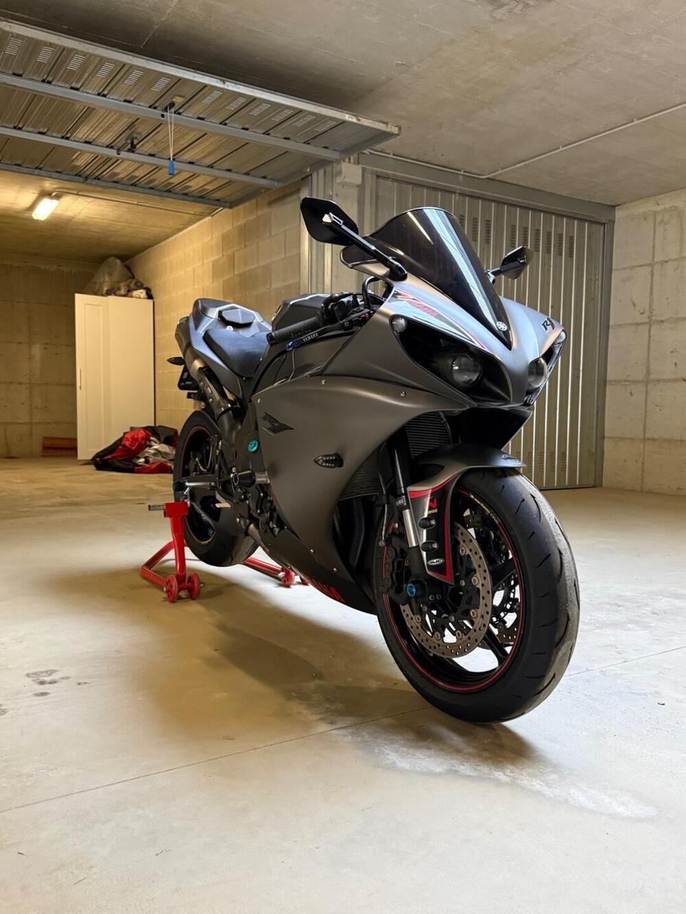 Yamaha YZF R1 (2012 - 14) (3)