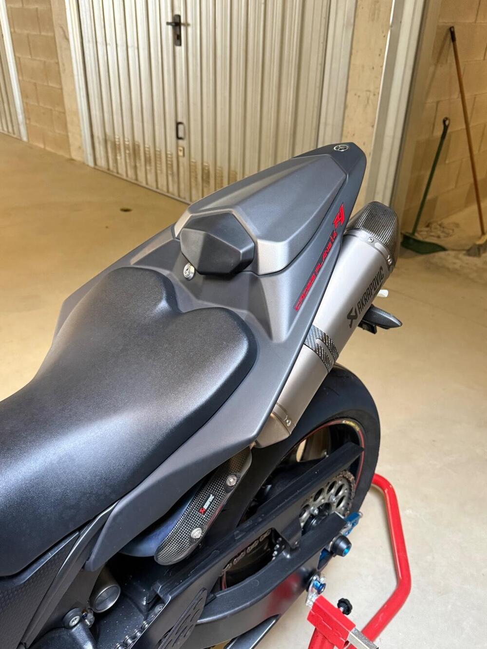 Yamaha YZF R1 (2012 - 14) (12)