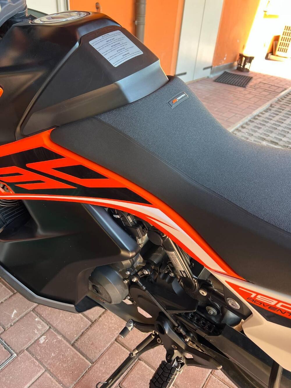 KTM 790 Adventure (2019 - 20) (6)