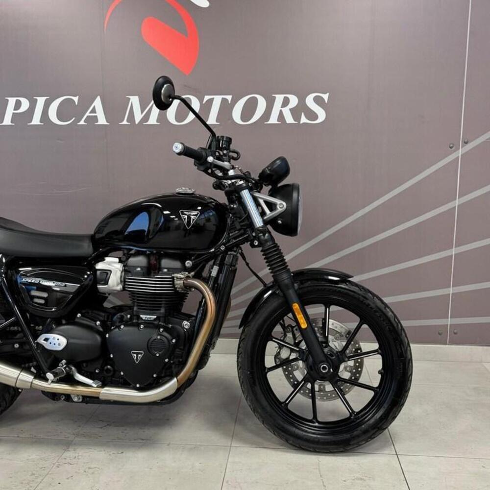 Triumph Speed Twin 900 (2023 - 24) (3)