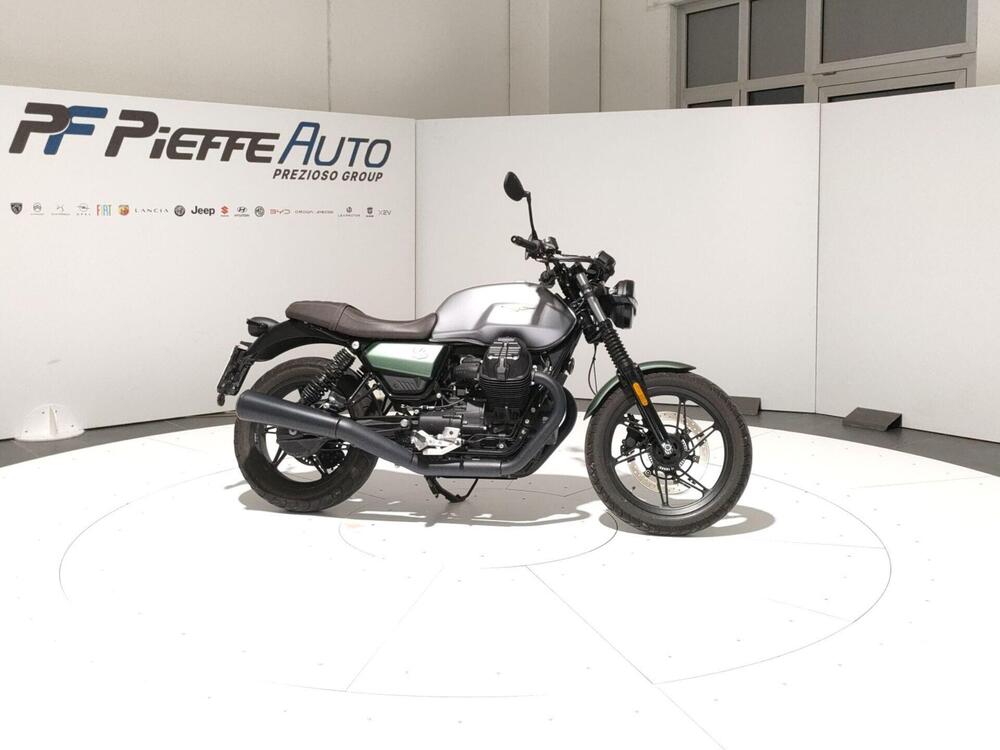 Moto Guzzi V7 Stone Centenario (2021 - 22) (5)
