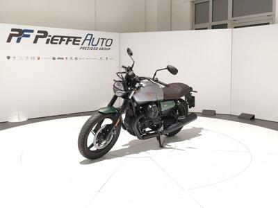Moto Guzzi V7 Stone Centenario (2021 - 22) usata