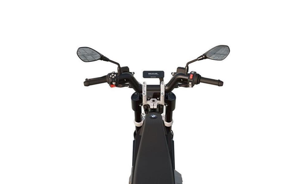 Bmw CE 02 AM (2024 - 26) (3)