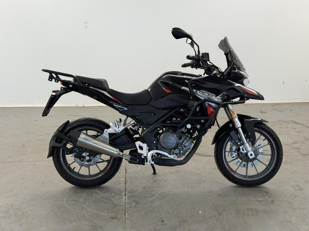 Benelli TRK 251 (2022 - 25) (3)