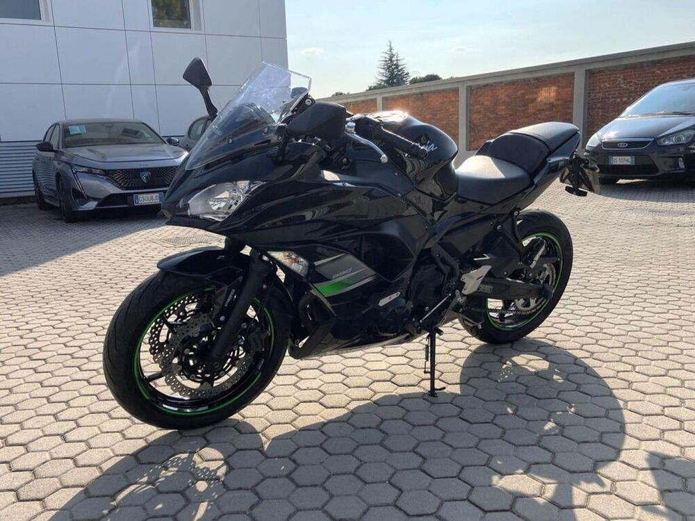 Kawasaki Ninja 650 KRT Tourer (2017 - 19)