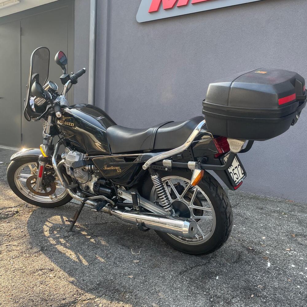 Moto Guzzi Sessantacinque 650 GT (3)
