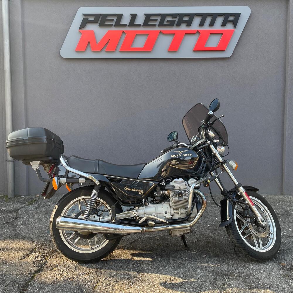 Moto Guzzi Sessantacinque 650 GT (4)