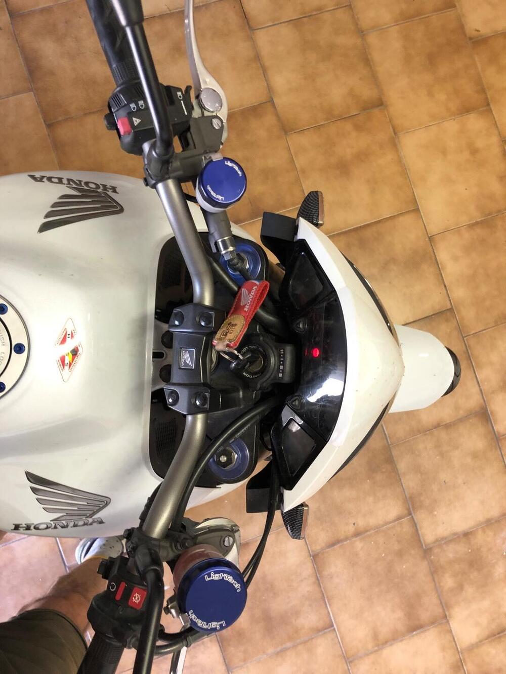 Honda CB 1000 R (2008 - 10) (10)