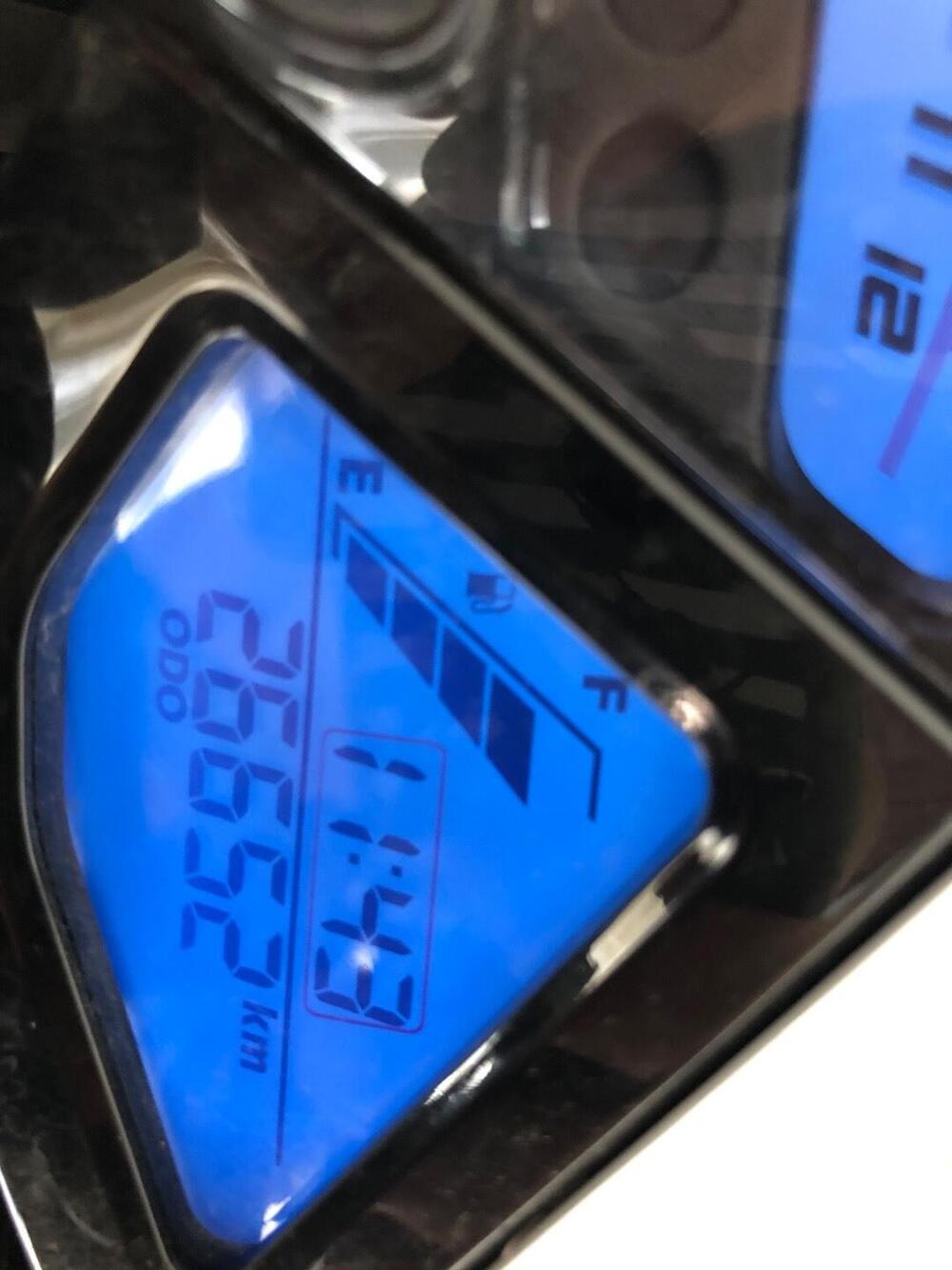 Honda CB 1000 R (2008 - 10) (12)