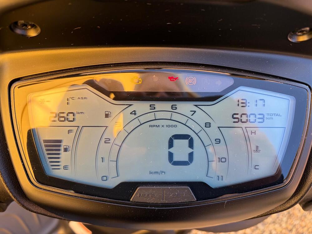 Piaggio Medley 150 S ABS (2021 - 25) (5)