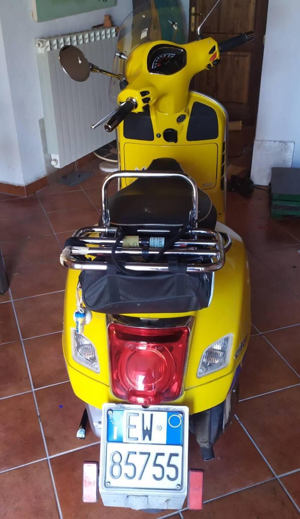 Vespa GTS 300 Super Sport Hpe (2021 - 22) (3)