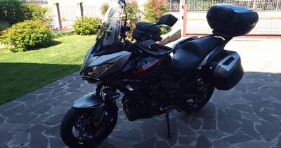 Kawasaki Versys 650 Grand Tourer (2021) usata