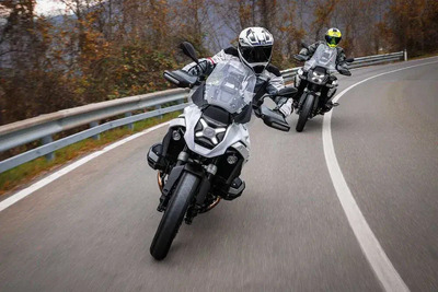 Mercato moto e scooter 2025: dati vendite, classifica modelli e analisi dei trend